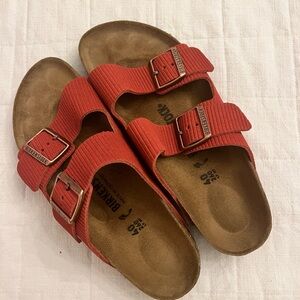 Like New Women’s Birkenstock Sandals size 40